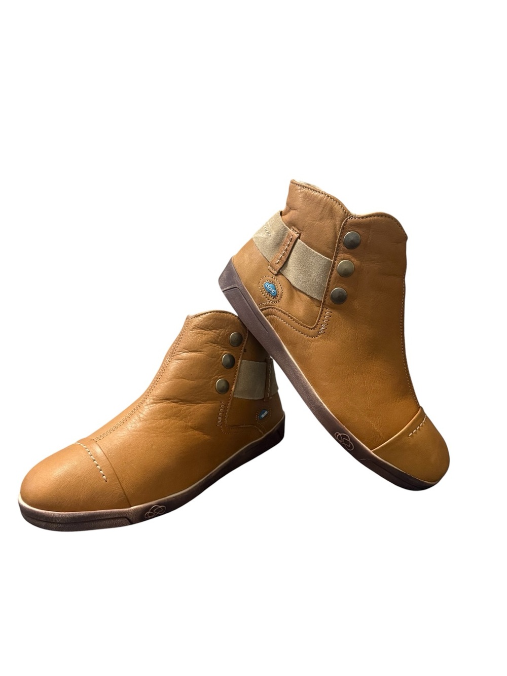 Women’s Cloud Tan Leather booties with wool lining